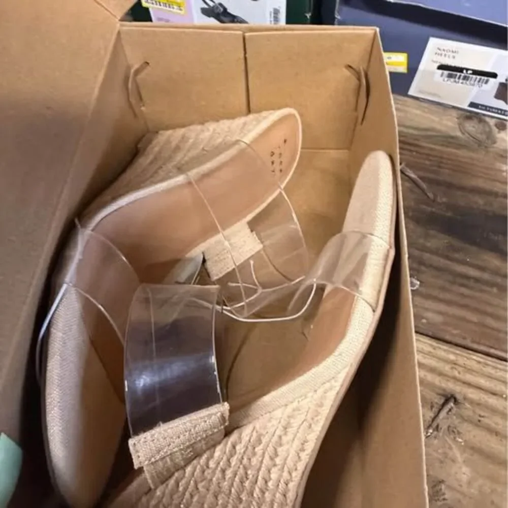 A New Day Ansel Sandals - Picture 5 of 5